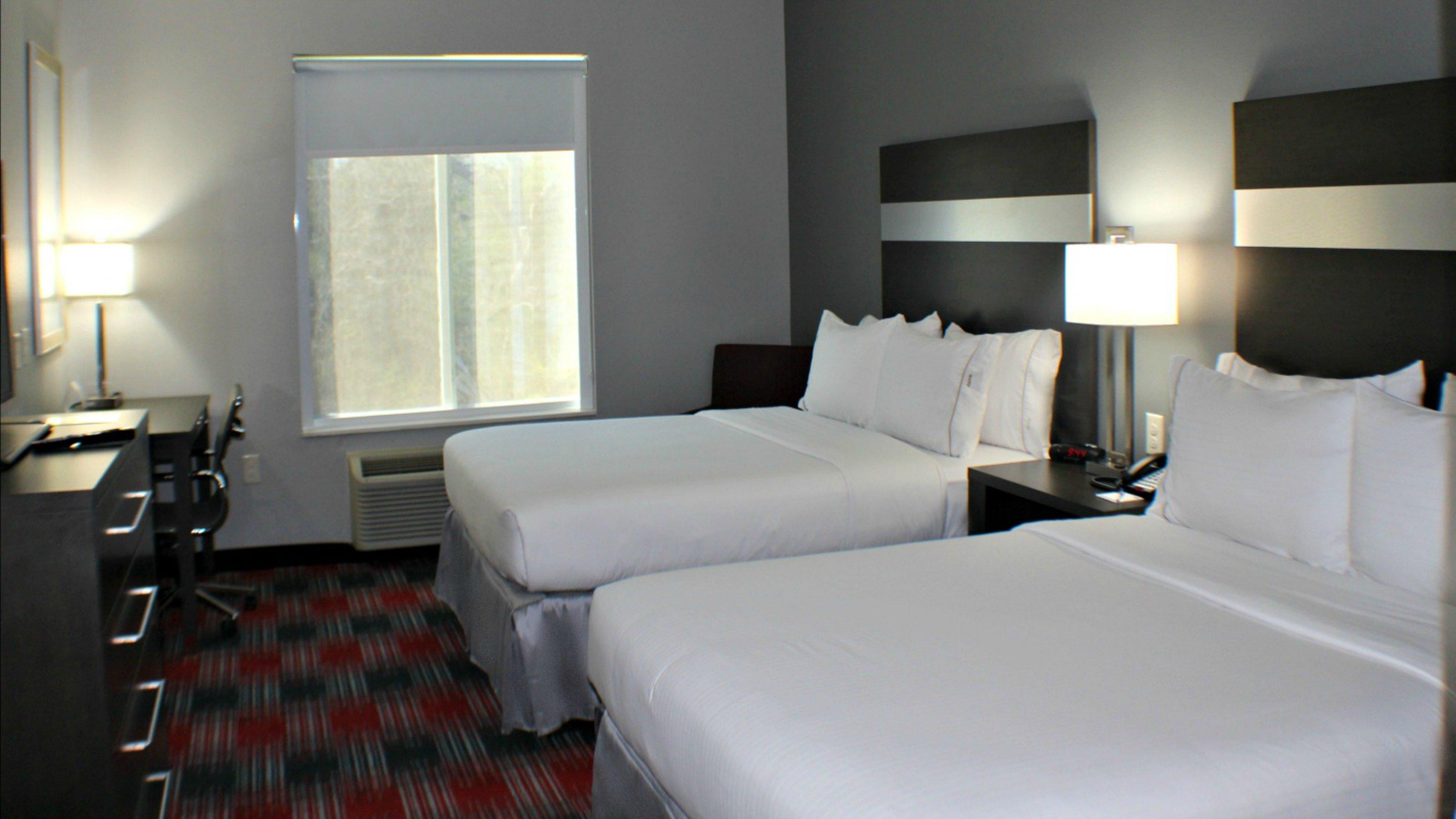 Holiday Inn Express & Suites Bonham By Ihg Exterior photo