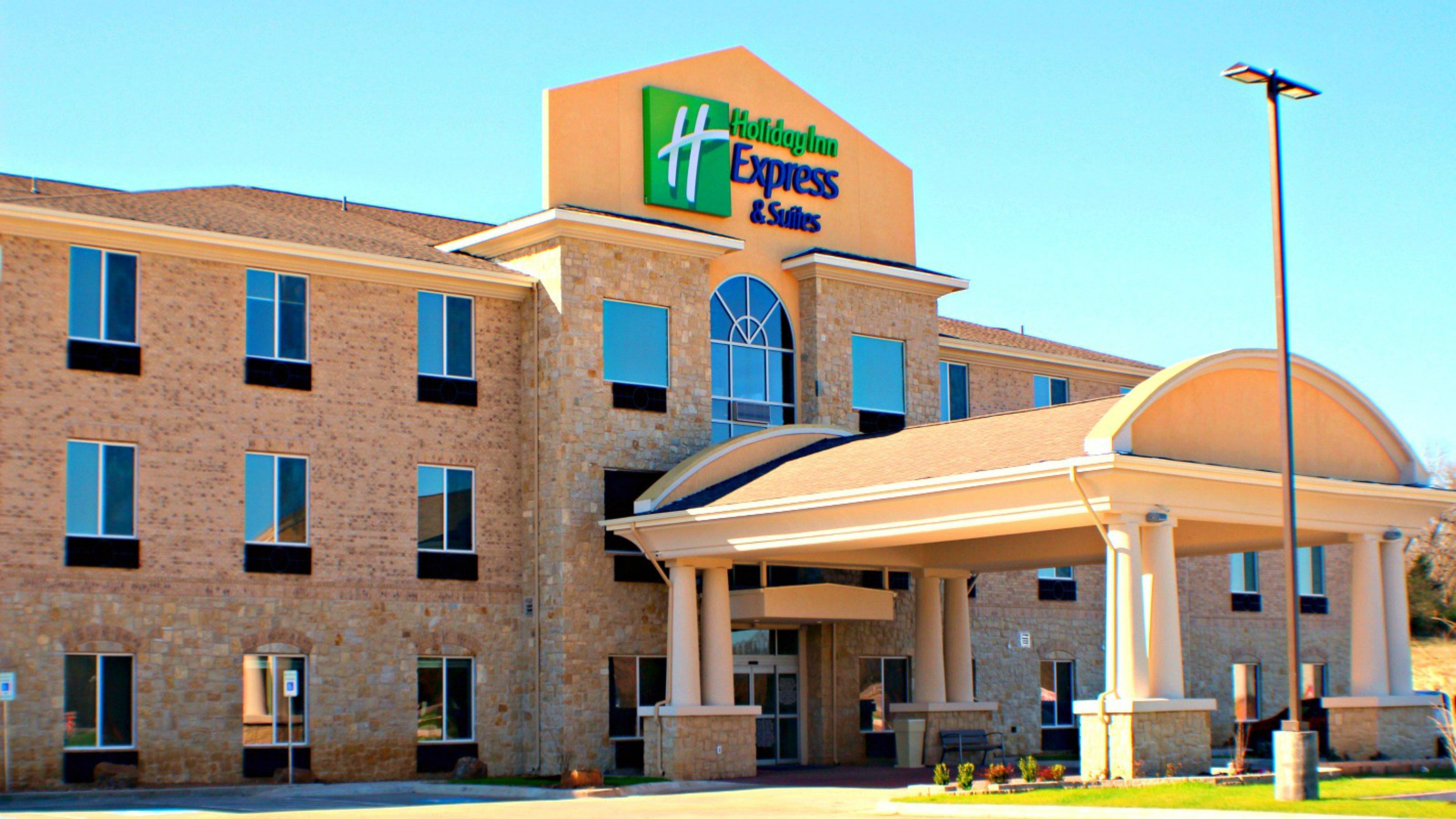 Holiday Inn Express & Suites Bonham By Ihg Exterior photo
